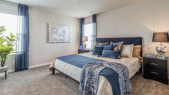 728 Magnolia Way, Tiffin, IA 52340