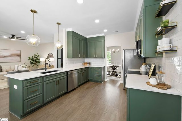 10 Criterion Drive, Simpsonville, SC 29681