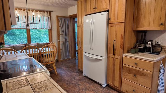 9913 Alba Road, Ben Lomond, CA 95005