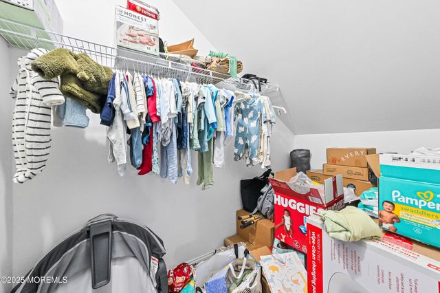 3 Green Oak Boulevard, Middletown, NJ 07748