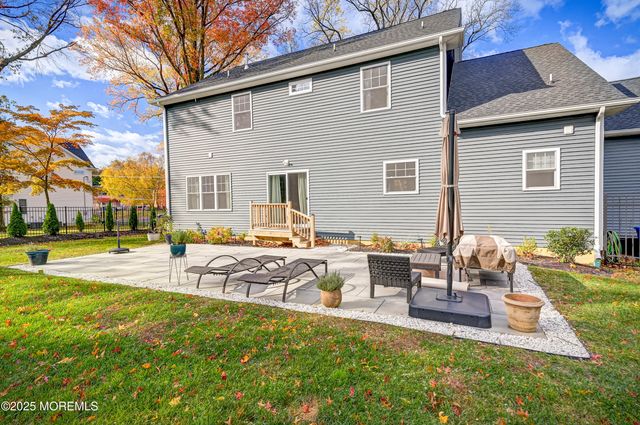 3 Green Oak Boulevard, Middletown, NJ 07748