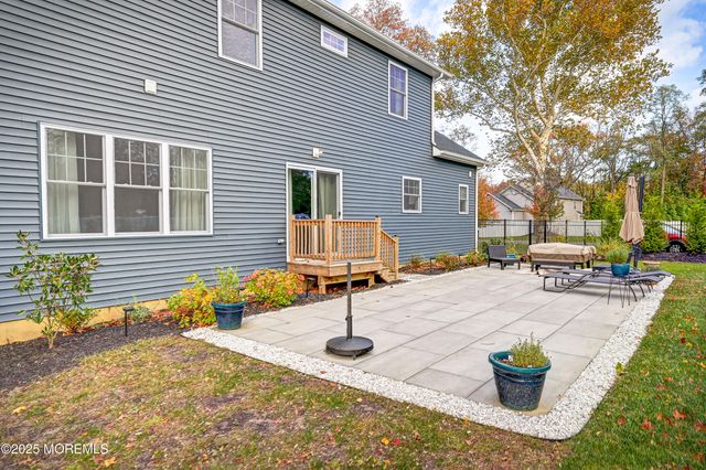 3 Green Oak Boulevard, Middletown, NJ 07748