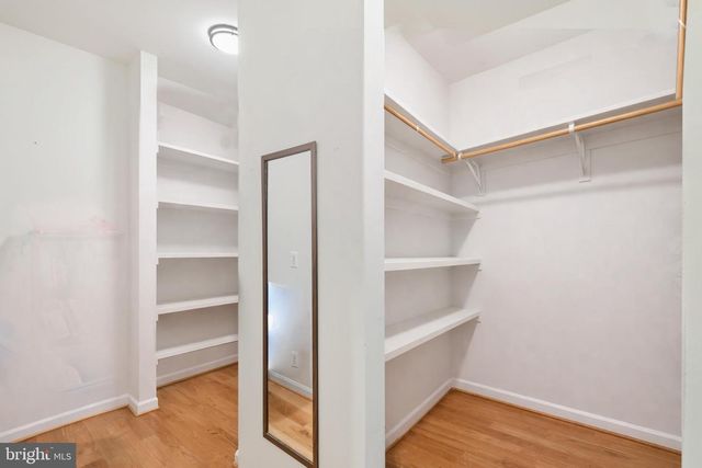 262 LONGWOOD DR, Stafford, VA 22556