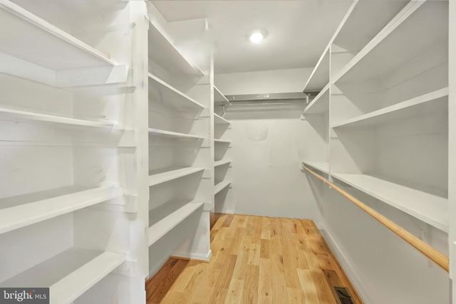 262 LONGWOOD DR, Stafford, VA 22556