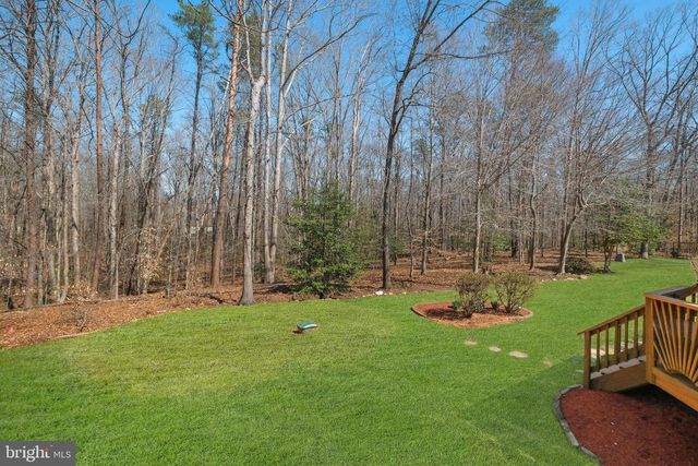 262 LONGWOOD DR, Stafford, VA 22556