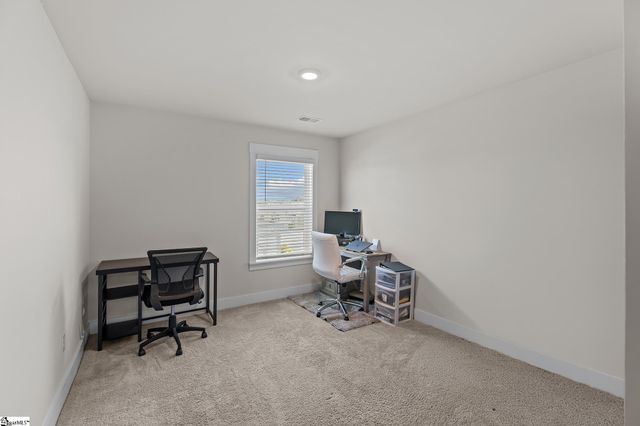 14 Shorncliffe Road, Simpsonville, SC 29680
