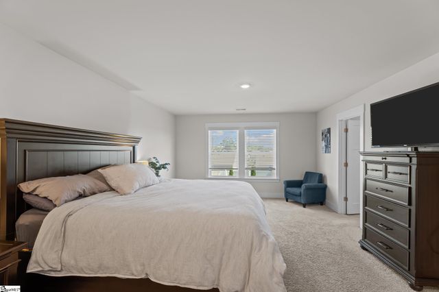 14 Shorncliffe Road, Simpsonville, SC 29680