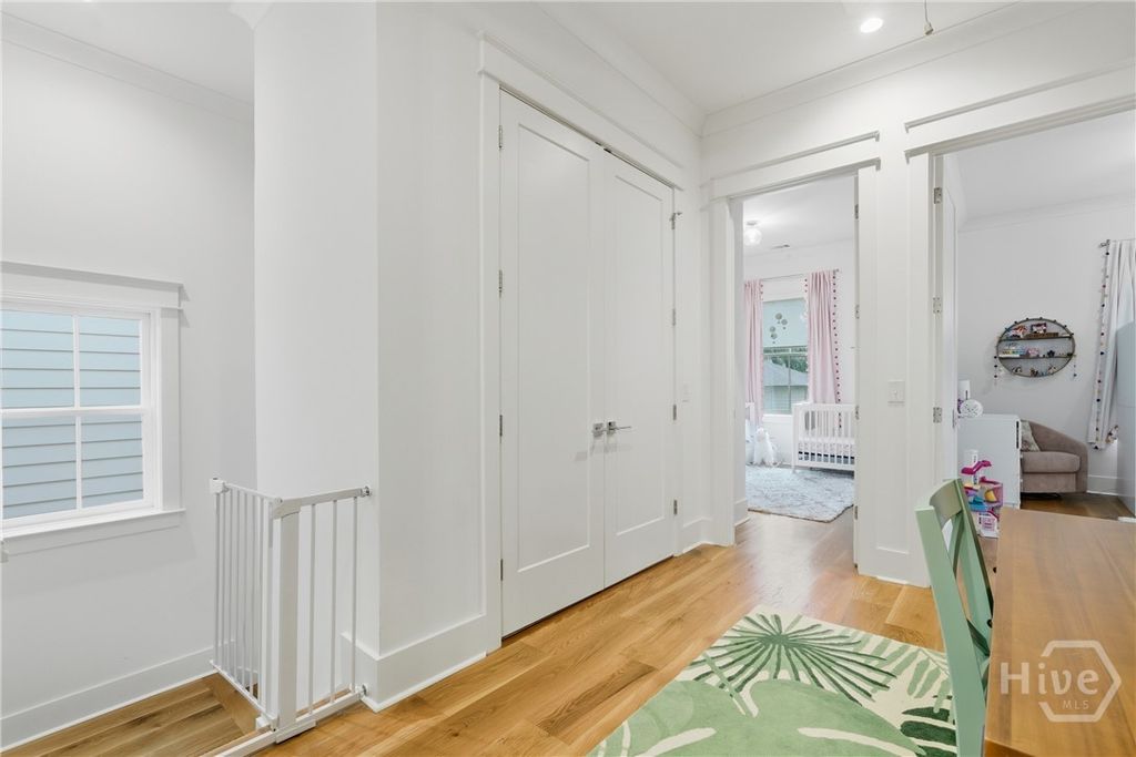 Image 31 of property listing at 110 E 38th Street, Savannah, GA 31401