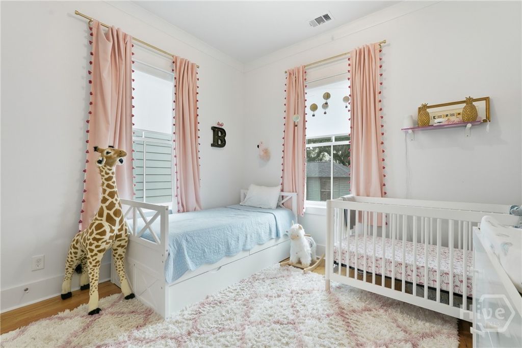 Image 44 of property listing at 110 E 38th Street, Savannah, GA 31401