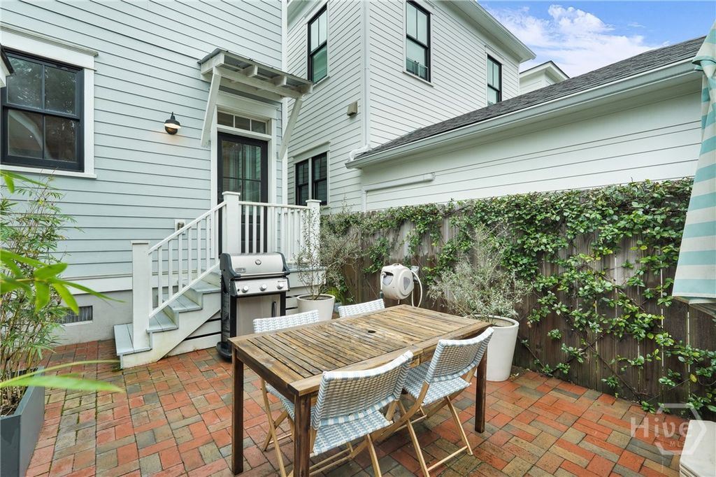 Image 53 of property listing at 110 E 38th Street, Savannah, GA 31401