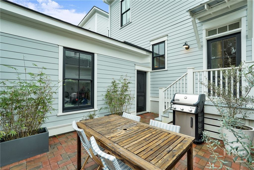 Image 54 of property listing at 110 E 38th Street, Savannah, GA 31401