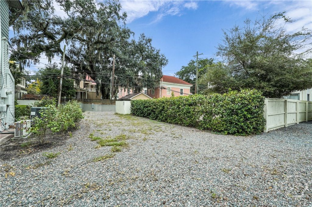 Image 59 of property listing at 110 E 38th Street, Savannah, GA 31401