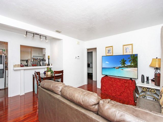 2541 S PALMETTO AVENUE, Sanford, FL 32773