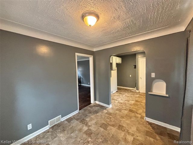 15596 Eastwood Street, Detroit, MI 48205