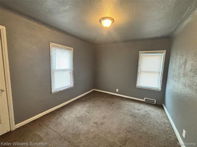 15596 Eastwood Street, Detroit, MI 48205