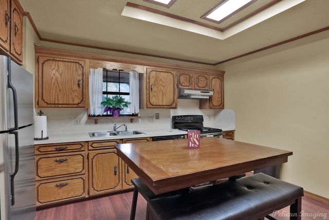 8185 Fleetwood Drive, Greenwood, LA 71033