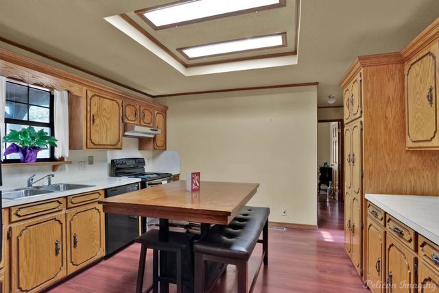 8185 Fleetwood Drive, Greenwood, LA 71033