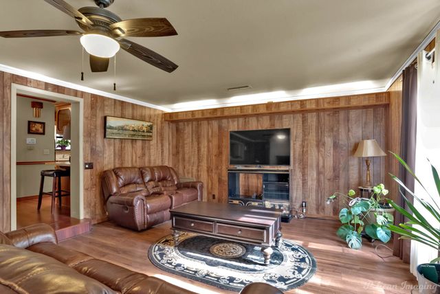 8185 Fleetwood Drive, Greenwood, LA 71033