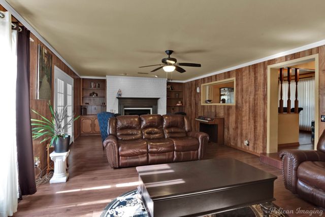 8185 Fleetwood Drive, Greenwood, LA 71033