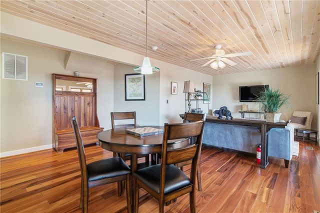 1300 Quail Cove Drive, Jasper, GA 30143