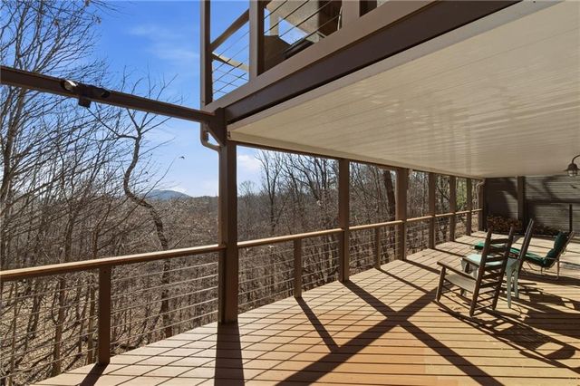 1300 Quail Cove Drive, Jasper, GA 30143