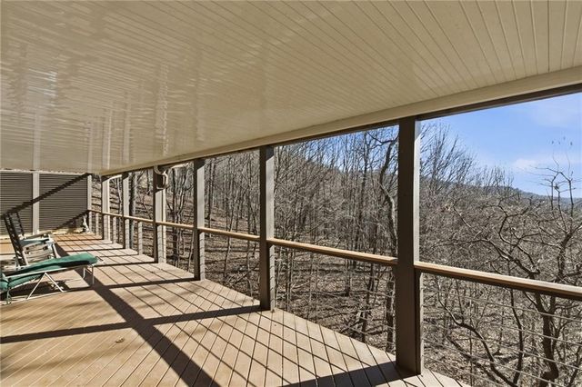 1300 Quail Cove Drive, Jasper, GA 30143