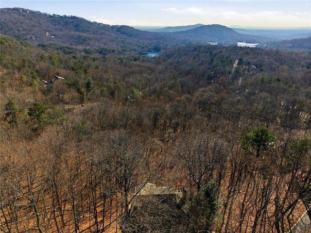 1300 Quail Cove Drive, Jasper, GA 30143