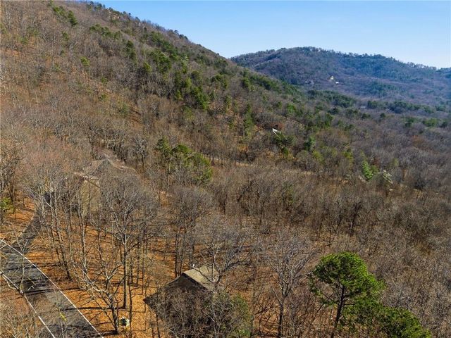 1300 Quail Cove Drive, Jasper, GA 30143