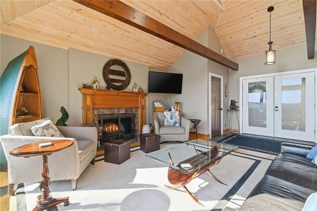 1300 Quail Cove Drive, Jasper, GA 30143