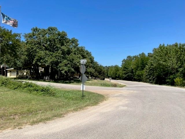 952 Lake Road, Gordonville, TX 76245