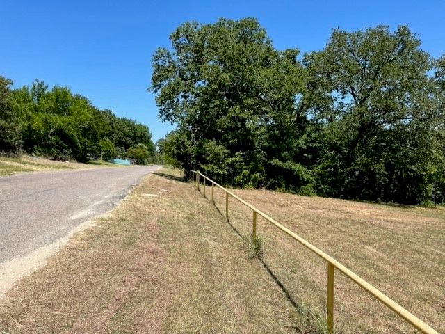 952 Lake Road, Gordonville, TX 76245