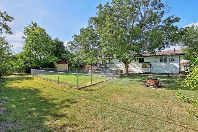 10608 Ponder LN, Austin, TX 78719
