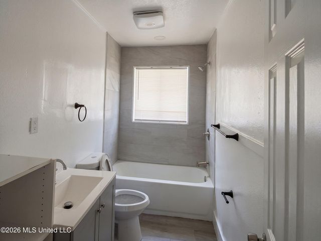 3057 Woodside Drive, Jackson, MS 39212