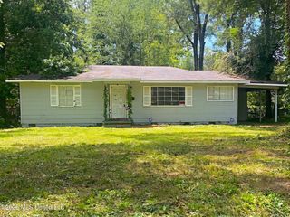 3057 Woodside Drive, Jackson, MS 39212