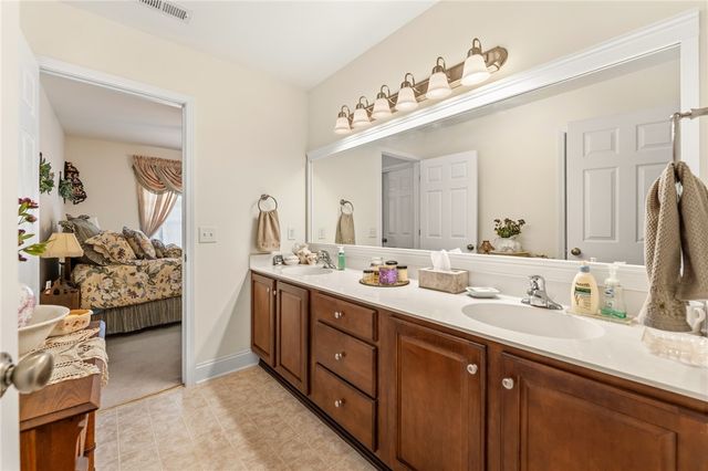 200 Byron Abbey, Piedmont, SC 29673