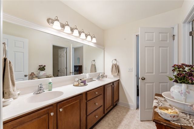 200 Byron Abbey, Piedmont, SC 29673