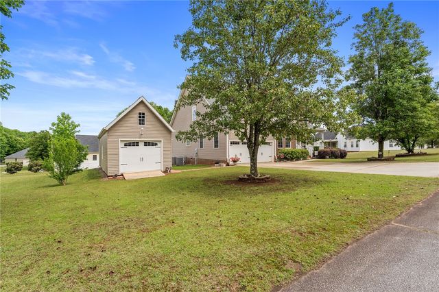 200 Byron Abbey, Piedmont, SC 29673