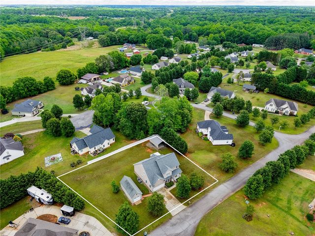 200 Byron Abbey, Piedmont, SC 29673