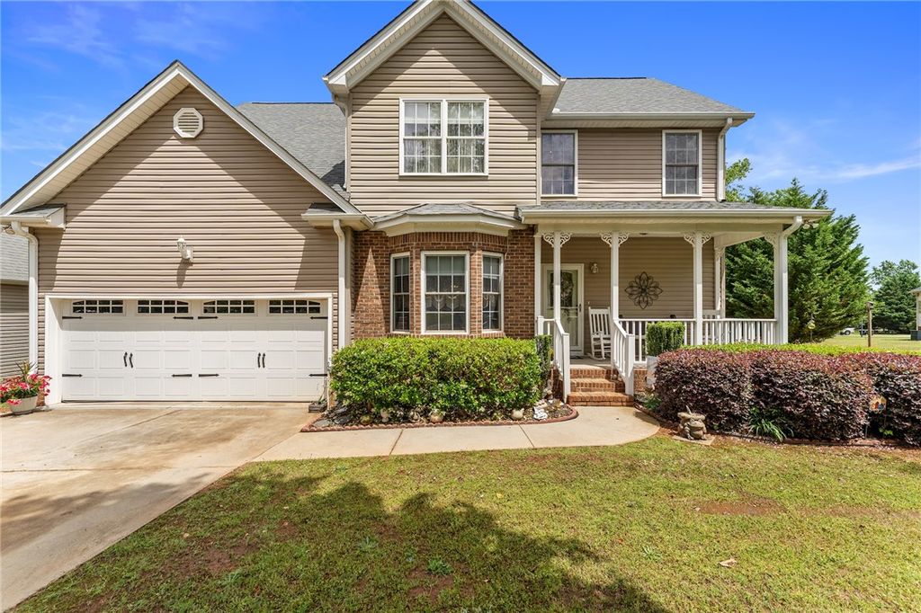 200 Byron Abbey, Piedmont, SC 29673