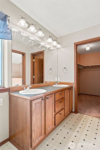 5726 67th Street NE, Marysville, WA 98270