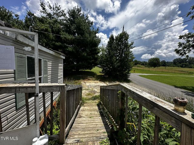 120 Hensley Loop, Jonesborough, TN 37659
