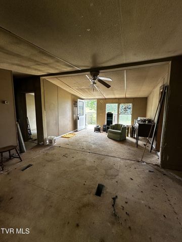 120 Hensley Loop, Jonesborough, TN 37659
