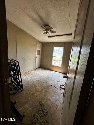 120 Hensley Loop, Jonesborough, TN 37659