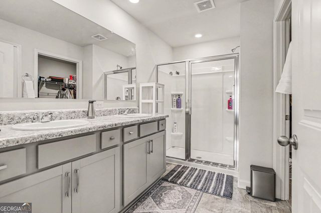 8236 Castleton Drive, Fairburn, GA 30213