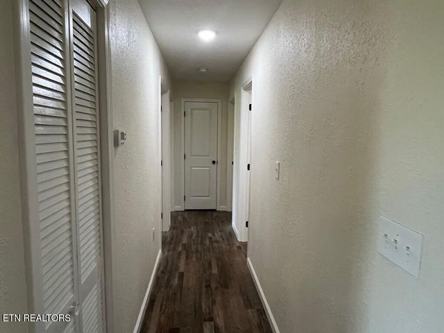 389 N 4Th Ave, Cookeville, TN 38506