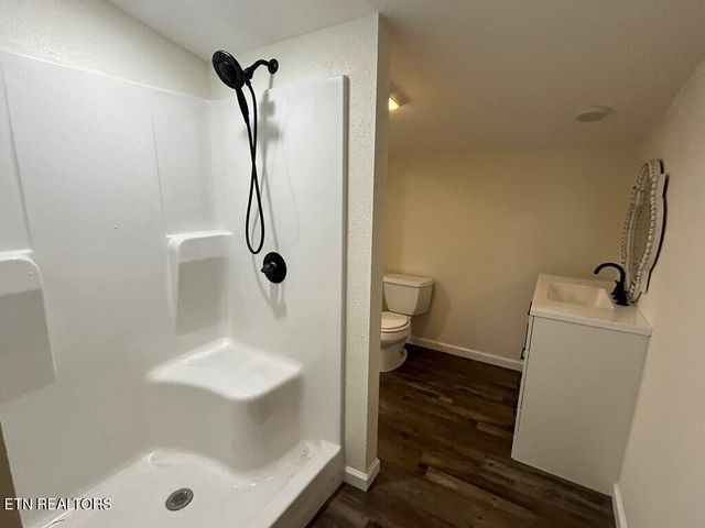 389 N 4Th Ave, Cookeville, TN 38506