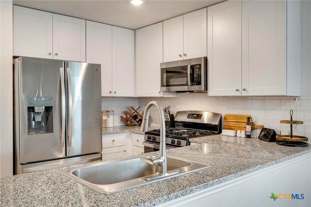 2907 Whinchat, New Braunfels, TX 78130