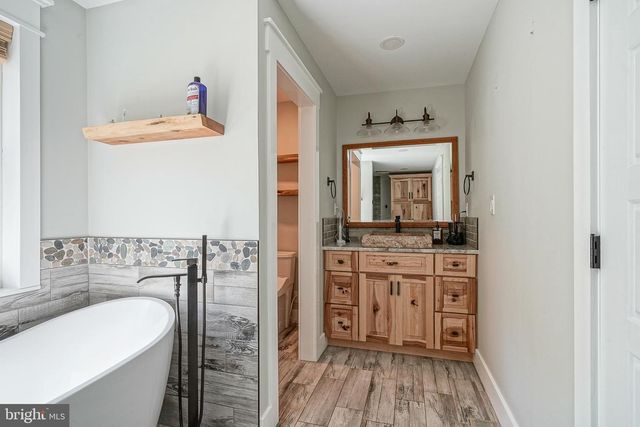667 BUCK RD, Pittsgrove, NJ 08318