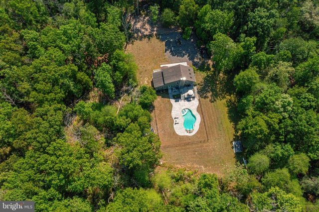 667 BUCK RD, Pittsgrove, NJ 08318