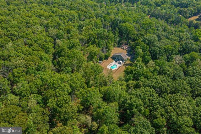 667 BUCK RD, Pittsgrove, NJ 08318